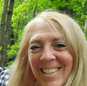 Meet your Posher, Eileen